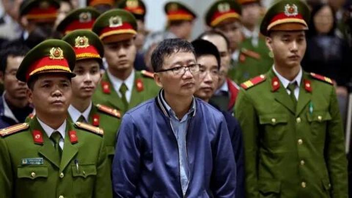 Trong một đoạn video diễn hài gần đây, Bi Béo- con trai của NSND, Cục trưởng